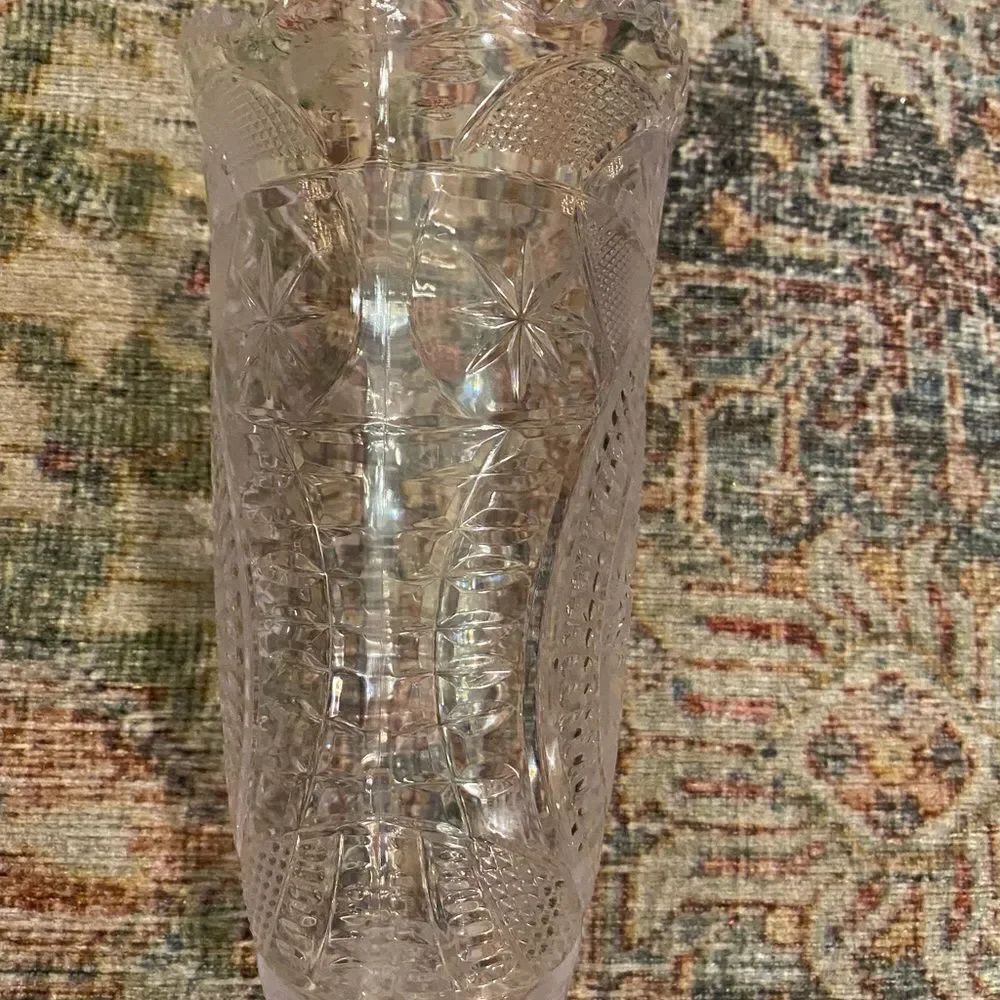 Beautiful plastic vase - Picture 2 of 8